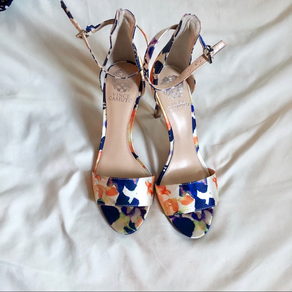 Vince Camuto Floral ‘Court’ Heels